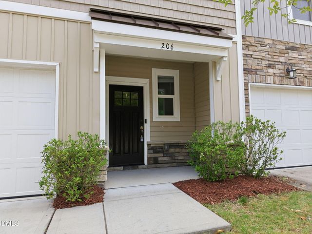 206 Vista Creek Place, Cary, NC 27511