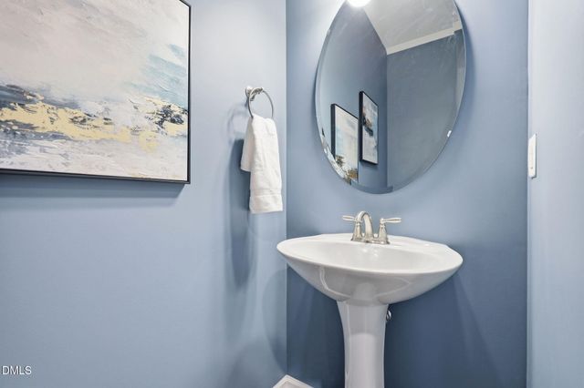 206 Vista Creek Place, Cary, NC 27511