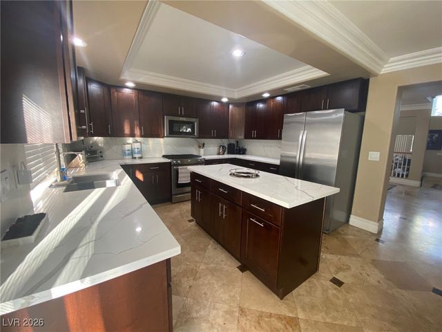 8540 West Gilmore Avenue, Las Vegas, NV 89129