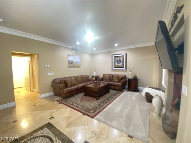 8540 West Gilmore Avenue, Las Vegas, NV 89129