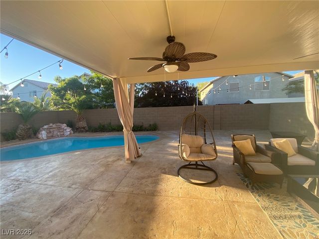 8540 West Gilmore Avenue, Las Vegas, NV 89129