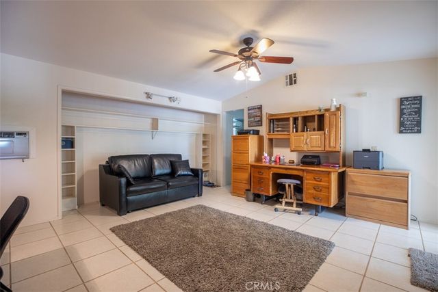 1566 Heather, Riverside, CA 92504
