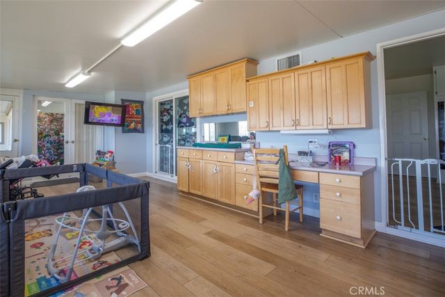 1566 Heather, Riverside, CA 92504