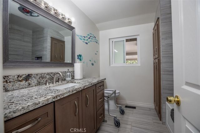 1566 Heather, Riverside, CA 92504
