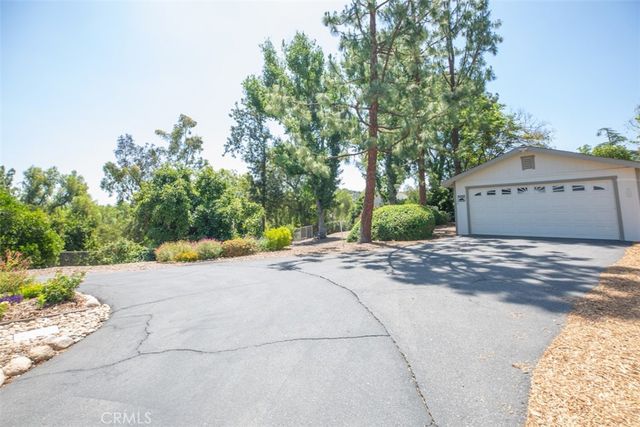 1566 Heather, Riverside, CA 92504