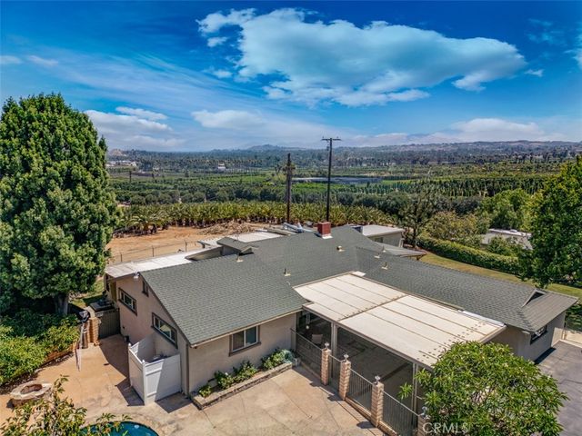 1566 Heather, Riverside, CA 92504