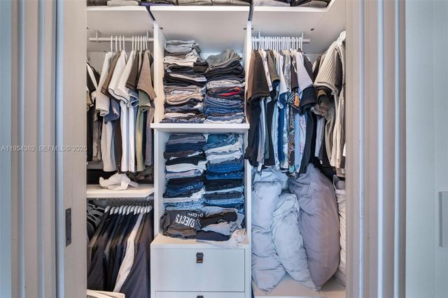 3131 NE 7th Ave 3605, Miami, FL 33137