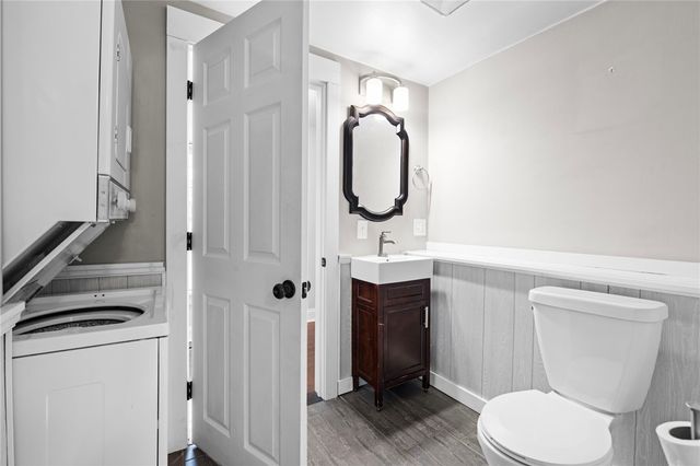 32 Pilgrim Avenue, Coventry, RI 02816