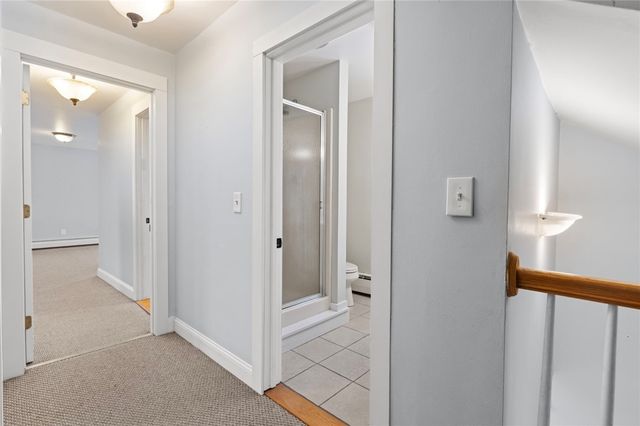 32 Pilgrim Avenue, Coventry, RI 02816