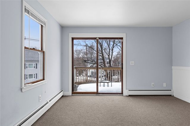 32 Pilgrim Avenue, Coventry, RI 02816