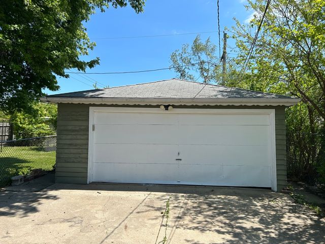 1353 STANLEY Boulevard, Calumet City, IL 60409