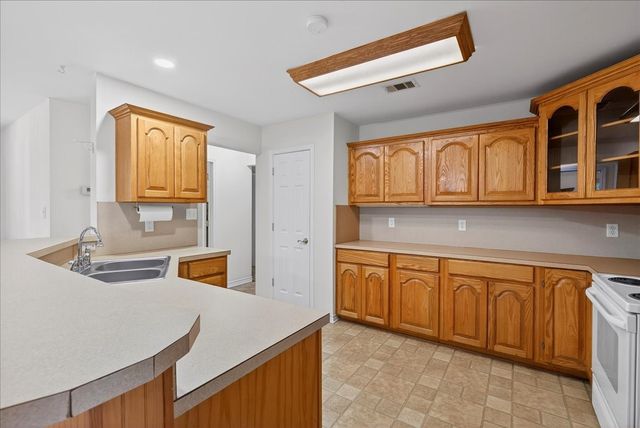 6431 Payne Springs Place, Mabank, TX 75156