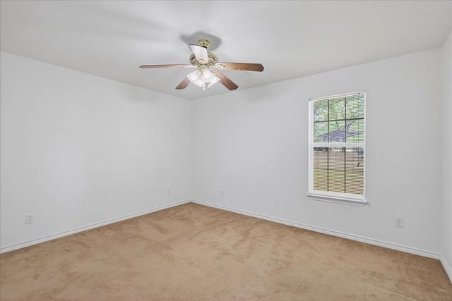 6431 Payne Springs Place, Mabank, TX 75156