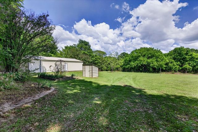 6431 Payne Springs Place, Mabank, TX 75156