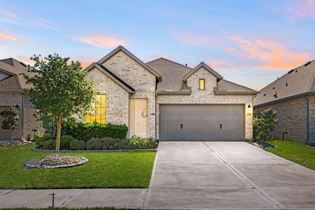 2715 Chestnut Oak Circle, Katy, TX 77494