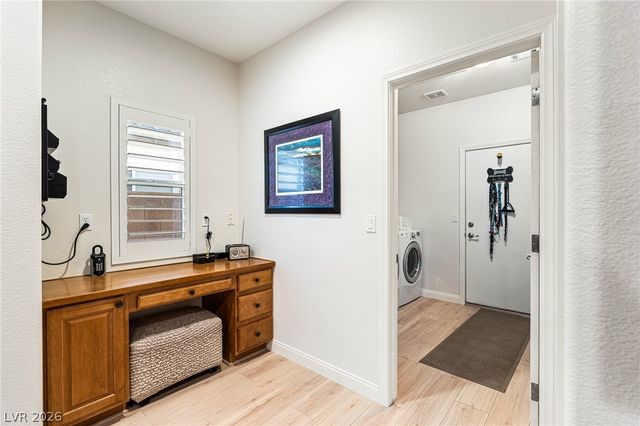 5911 Hansford Ranch Avenue, Las Vegas, NV 89131