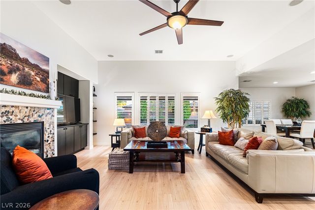 5911 Hansford Ranch Avenue, Las Vegas, NV 89131