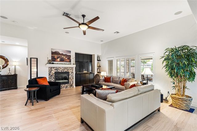 5911 Hansford Ranch Avenue, Las Vegas, NV 89131