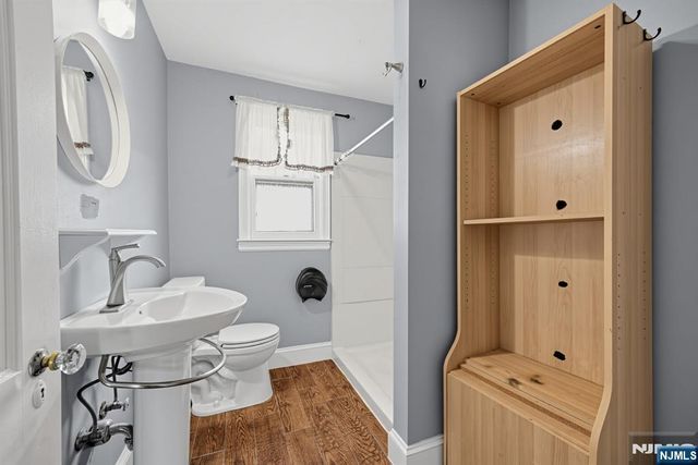 8-02 Henderson Boulevard, Fair Lawn, NJ 07410