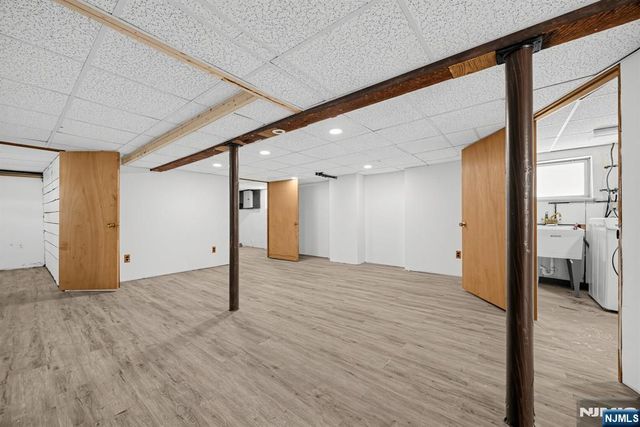 8-02 Henderson Boulevard, Fair Lawn, NJ 07410