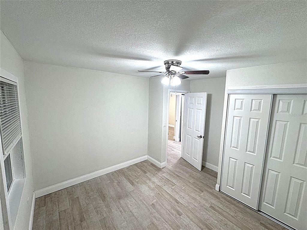 Image 7 of property listing at 903 KING STREET, Plant City, FL 33563