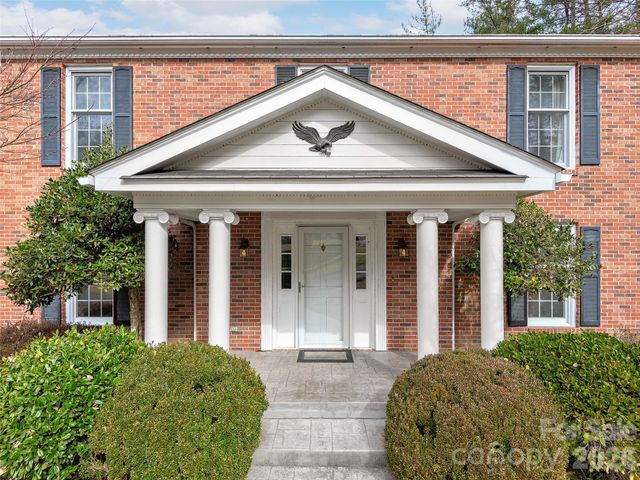 110 Glengary Drive, Flat Rock, NC 28731