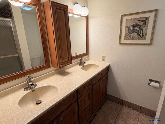 2722 LANARK RD, Rapid City, SD 57702