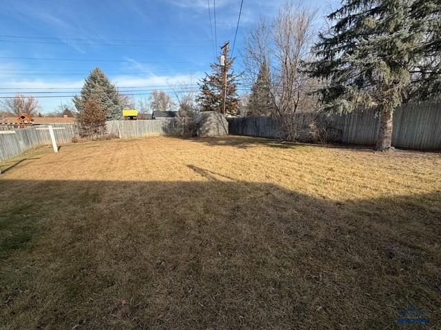 2722 LANARK RD, Rapid City, SD 57702