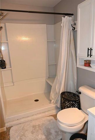 96 Eastwood Drive 96 Eastwood Drive, Springfield, OH 45504