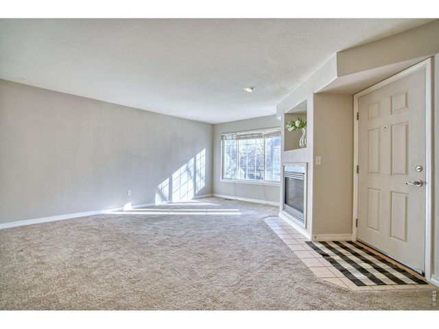 5551 Cornerstone Dr B8, Fort Collins, CO 80528