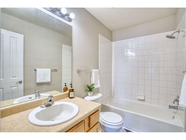 5551 Cornerstone Dr B8, Fort Collins, CO 80528