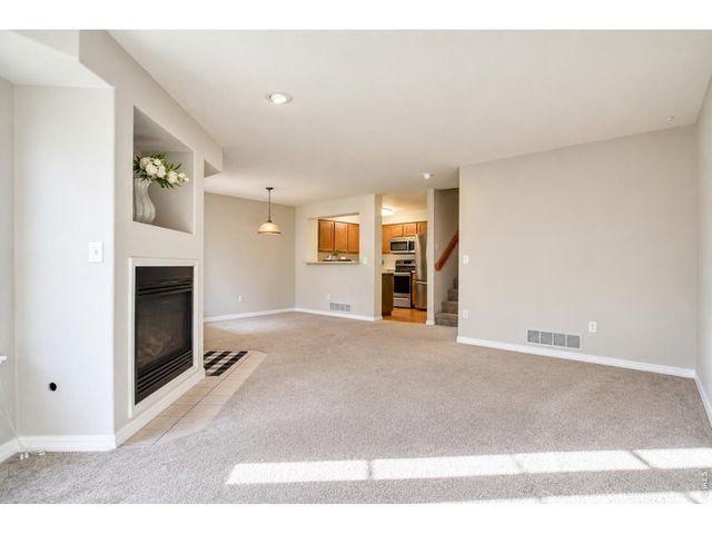5551 Cornerstone Dr B8, Fort Collins, CO 80528