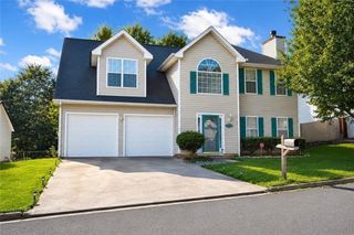 5410 Salem Springs Dr., Lithonia, GA 30038