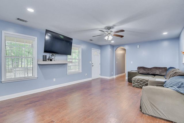 6107 Veterans Drive, Harlem, GA 30814