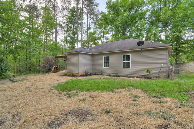 6107 Veterans Drive, Harlem, GA 30814