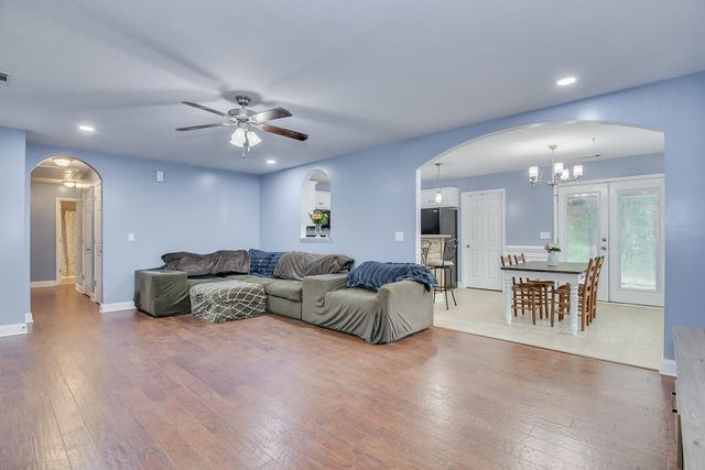 6107 Veterans Drive, Harlem, GA 30814