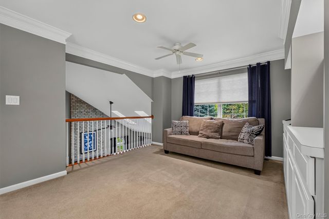 201 Roosevelt Drive, Fishkill, NY 12524