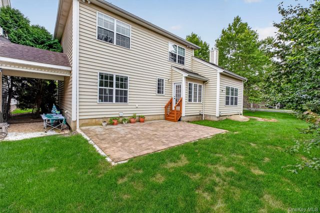 201 Roosevelt Drive, Fishkill, NY 12524