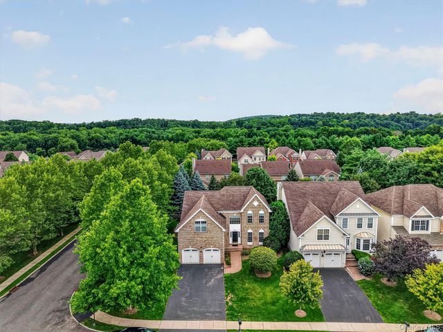 201 Roosevelt Drive, Fishkill, NY 12524