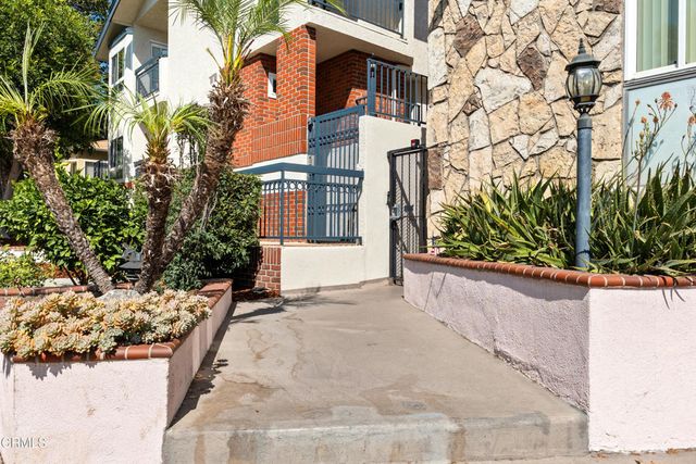 630 E Orange Grove Avenue A, Burbank, CA 91501