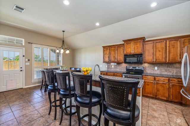 1106 Hunters Glen Road, San Angelo, TX 76901