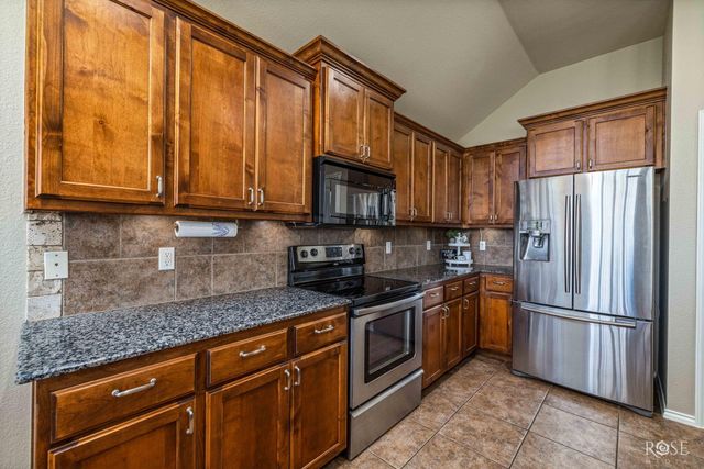 1106 Hunters Glen Road, San Angelo, TX 76901