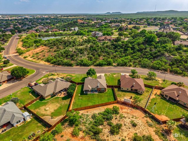 1106 Hunters Glen Road, San Angelo, TX 76901