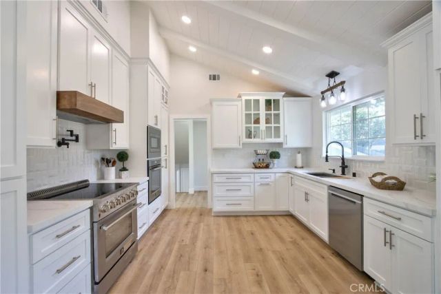 30041 Los Nogales, Temecula, CA 92591