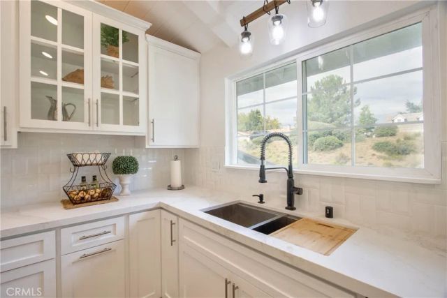 30041 Los Nogales, Temecula, CA 92591