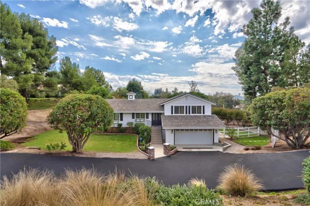 30041 Los Nogales, Temecula, CA 92591