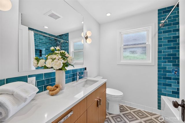 1307 NW 80th Street, Seattle, WA 98117