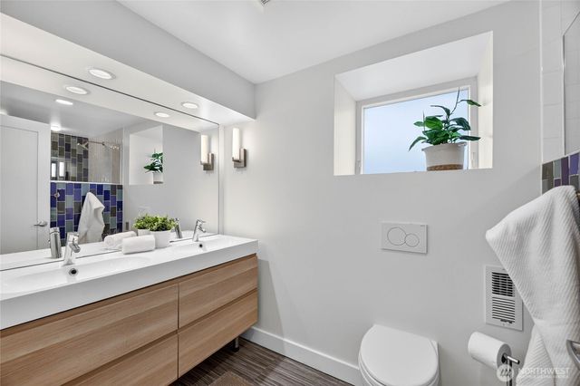 1307 NW 80th Street, Seattle, WA 98117