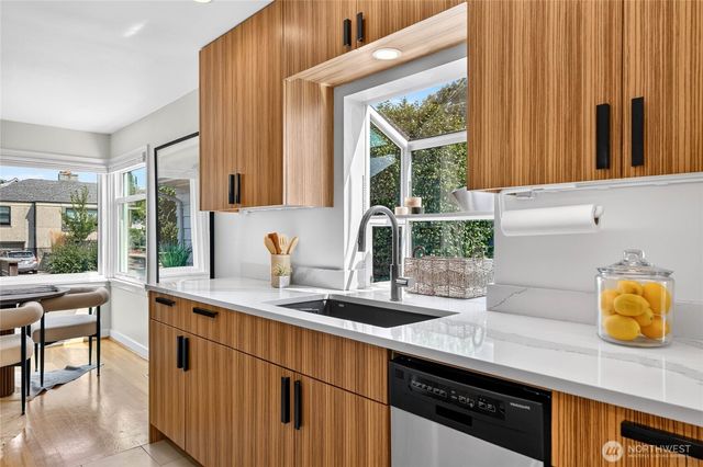 1307 NW 80th Street, Seattle, WA 98117