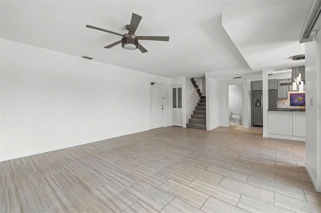 3701 5TH AVENUE 1, Holmes Beach, FL 34217